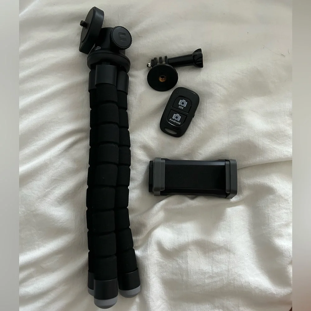 Amazon Tripod with Clicker and Attachments
